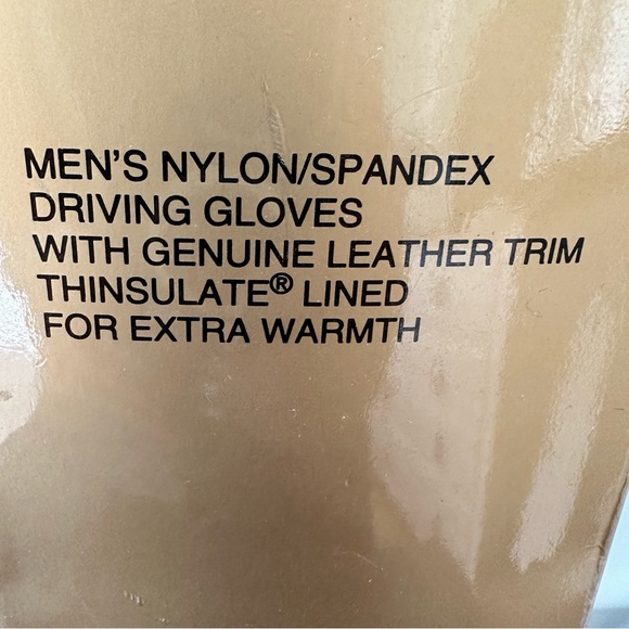 Jockey Isotoner Driving Gloves - Picture 8 of 9